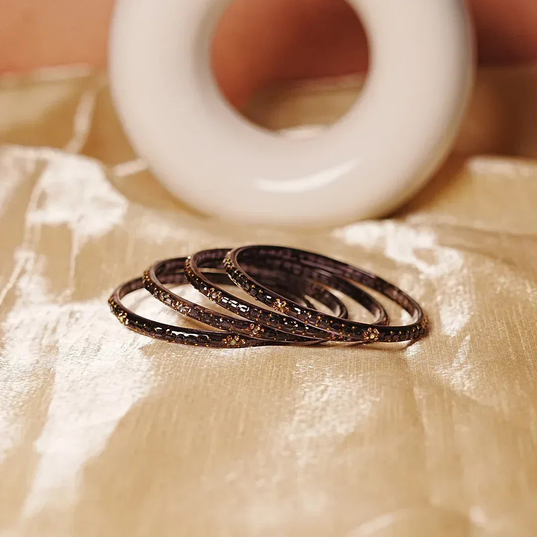 Black1_eed13171-900a-483e-acc7-6618288c1131 - The Golden Cascade