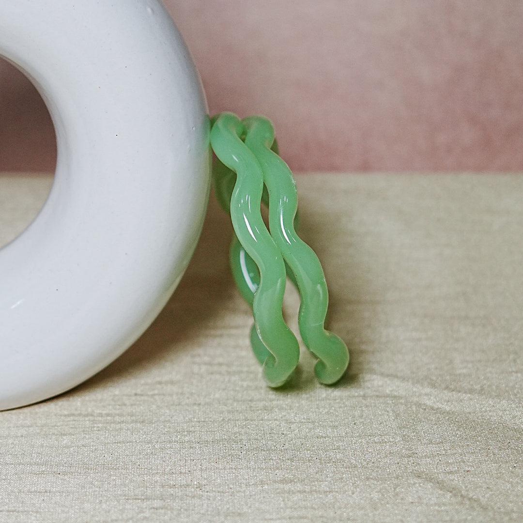 Zig-Zag Glass Kada Bangle, Glossy Finish for women and girls (Pack of 2 Kada)