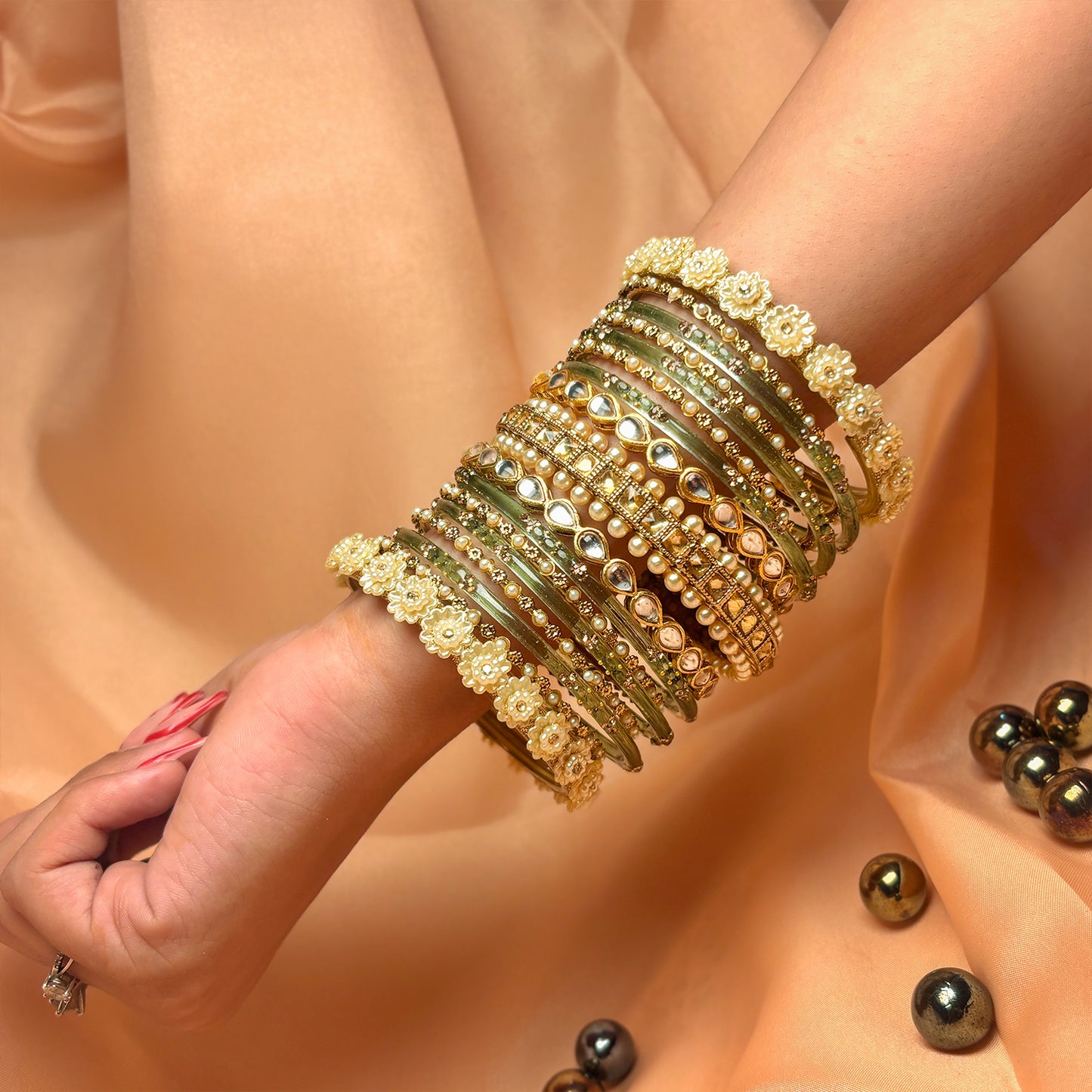 Traditional Elegant Olive Color Glass Bangles Set for Women