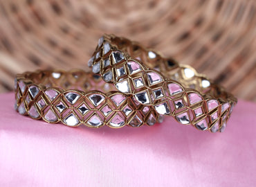 Stylish Gold Plated Kada Kundan Studded Traditional Bangles for Women & Girls