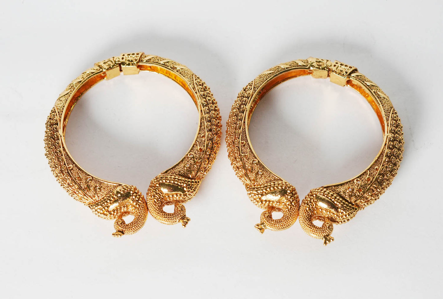 Antique Peacock Design Bracelet Kada for Women & Girl, Traditional Look Brass Jewelry Collection for Ladies