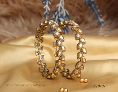 Premium Unique Metal Kada For Women (Pack of 2)