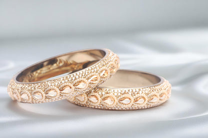 Glass Kada for Women & Girls – Kundan Studded Work (Pack of 2)