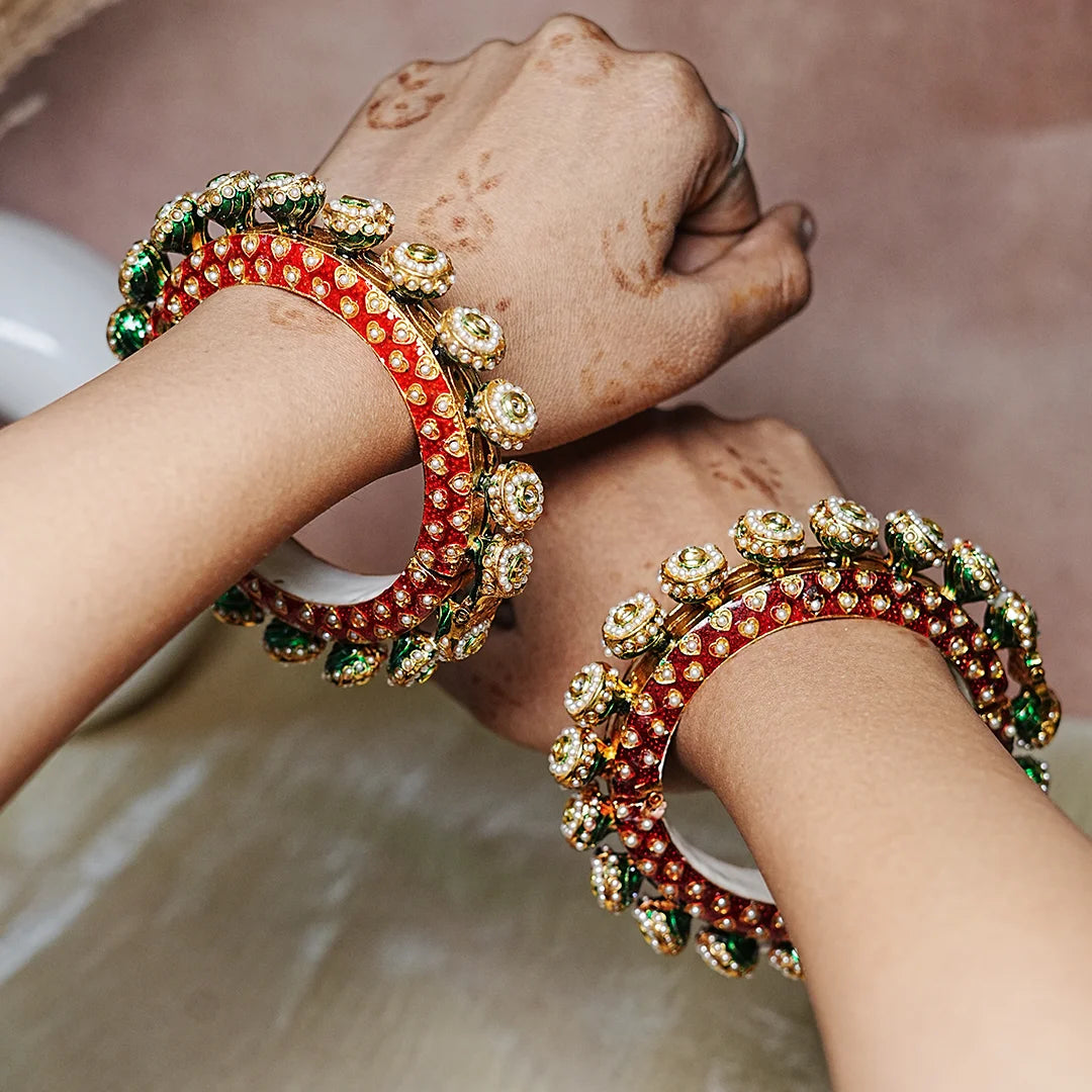 Green Rajwadi Bridal Kada – Traditional, Royal Design, Perfect for Weddings (Pack of 2) - The Golden Cascade