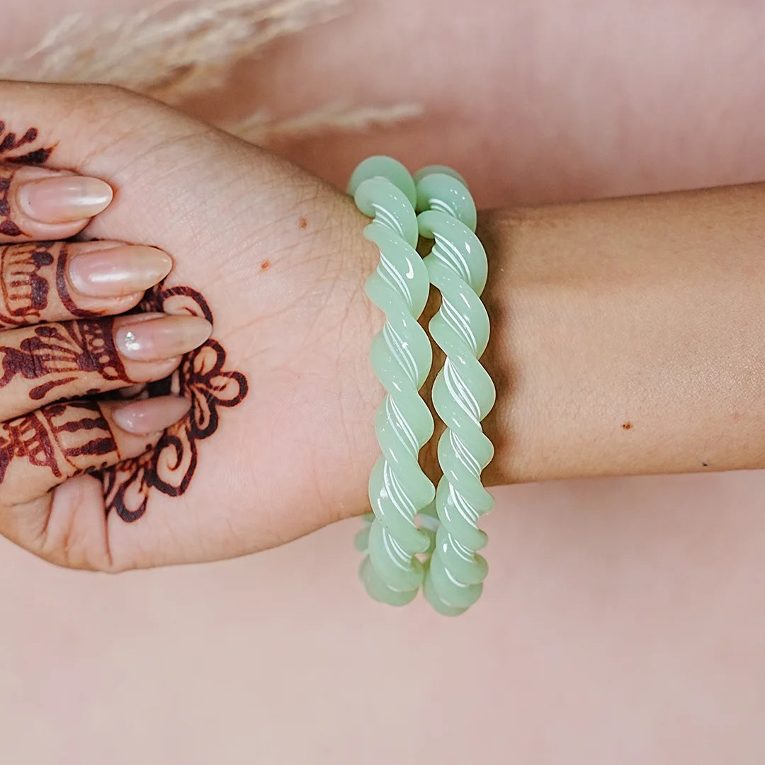 Glossy Finish Spiral Look Glass Kada Bangle for Women & Girls (Pack of 2)