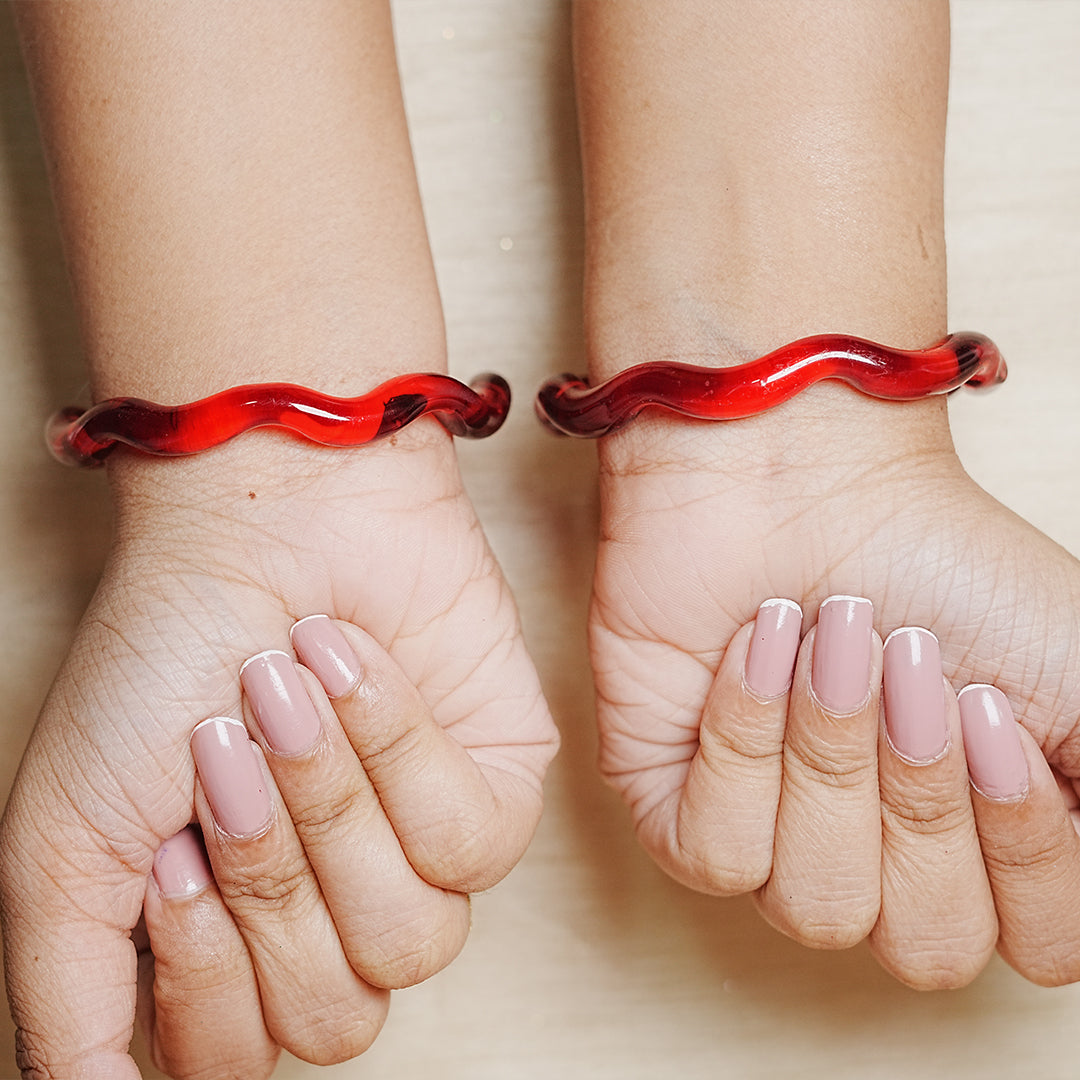 Zig-Zag Glass Kada Bangle, Glossy Finish for women and girls (Pack of 2 Kada)