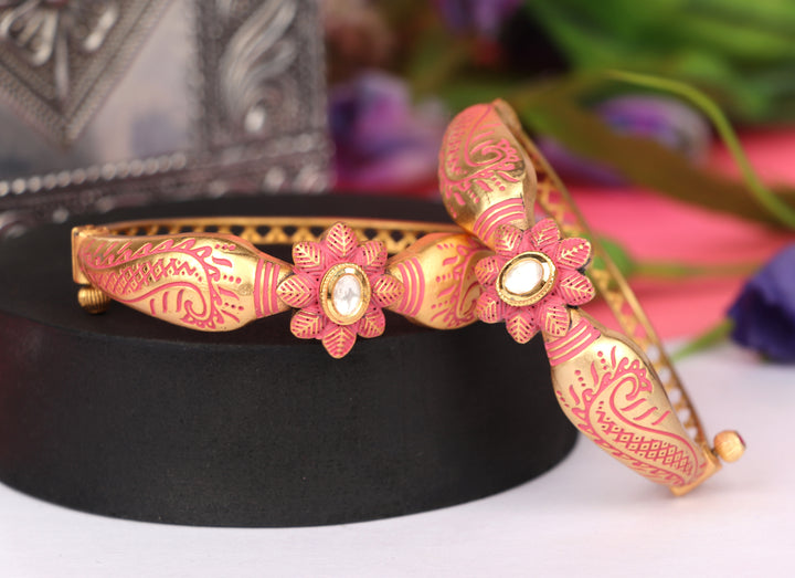 Stylish Bracelet for Women & Girls, Antique Design Gold Plated Stone Studded