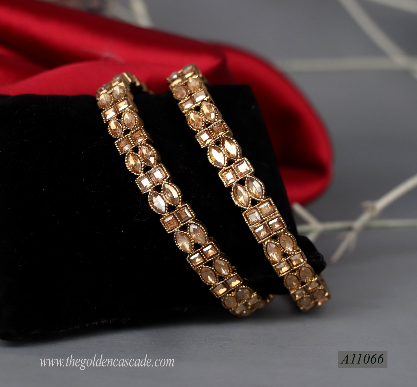 Traditional Golden Metal Kada for Women (Pack of 2)