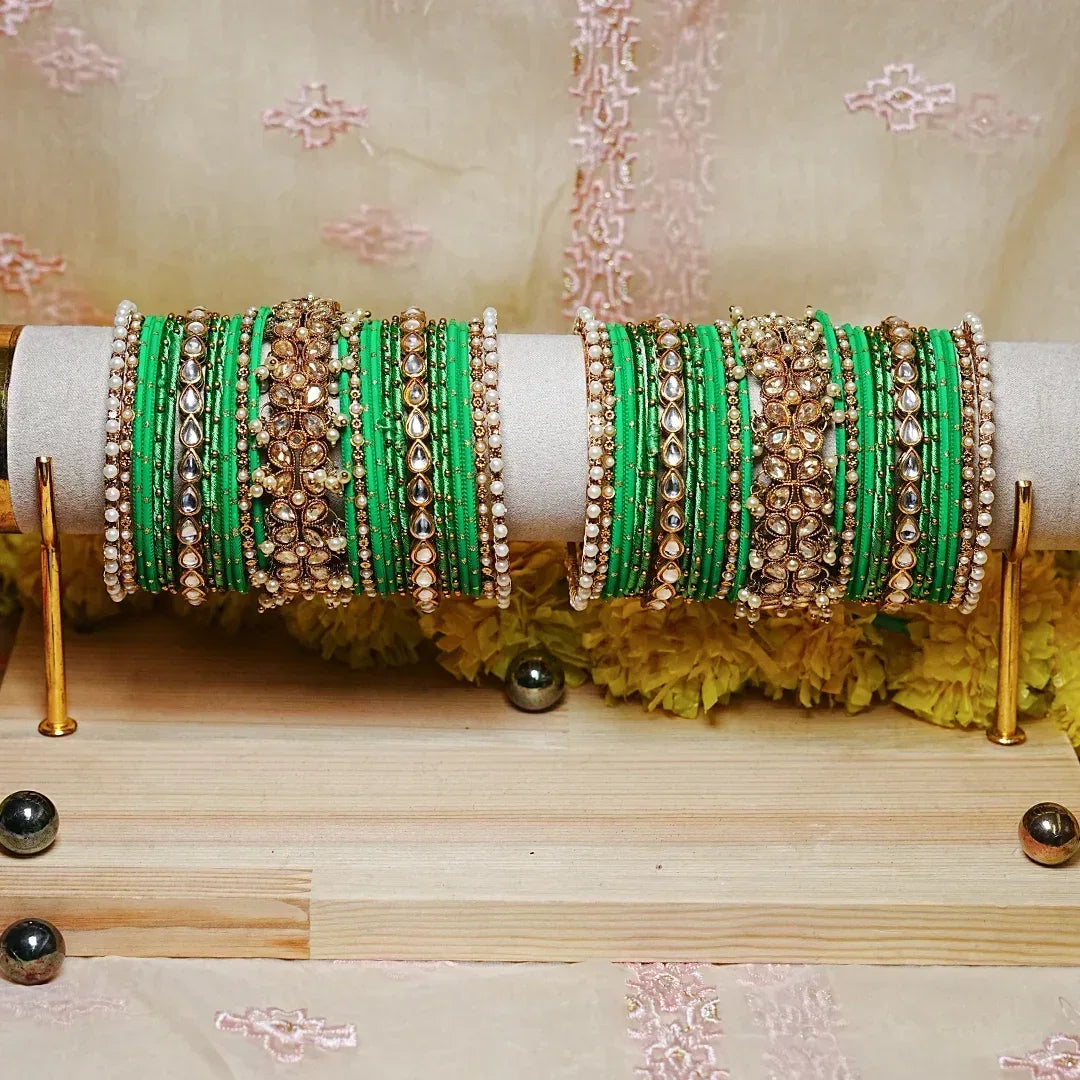 green_1_cfe3c435-291c-462b-87f2-5ecb0e047929 - The Golden Cascade