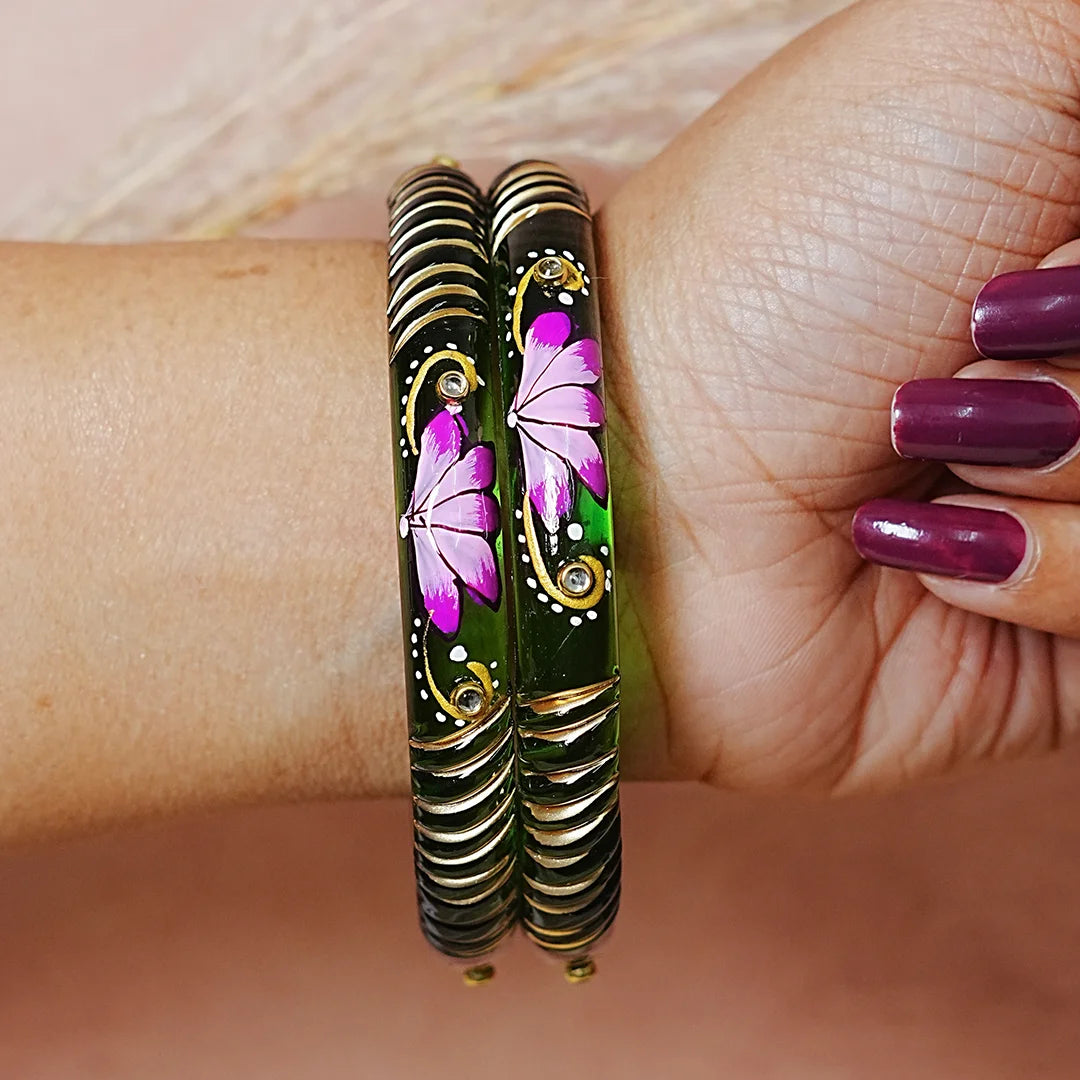 Handcrafted Lotus Printed Pattern Glass Kada for Women (Pack of 2)