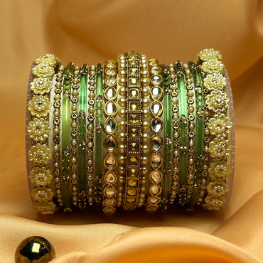 Traditional Elegant Olive Color Glass Bangles Set for Women